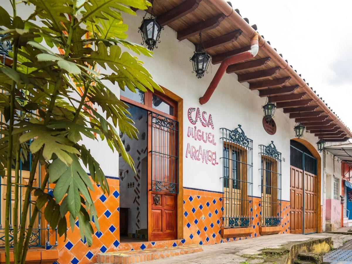 Casa Miguel Arcangel Coatepec  Extérieur photo